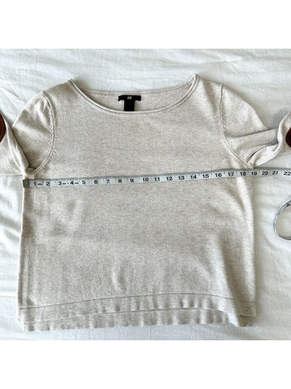 H&M Sweatshirt Elbow Pads Cropped Womens Size 6 Beige Brown Neutral Minimalist - Picture 7 of 10